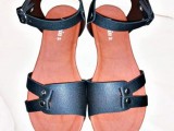 Ladies sandals/slippers