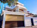 SUPER LUXURY BRAND NEW THREE STOREY HOUSE FOR SALE IN KOTTAWA,
