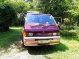 Mitsubishi L300 2001