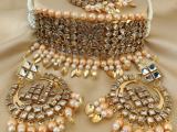JEWELLERY ITEMS