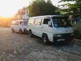 Nissan Caravan 0
