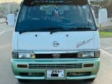 Nissan Caravan 1993
